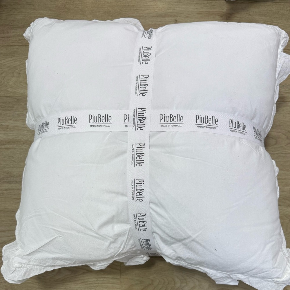 Piubelle White Eurosham Pillow - Made in Portugal